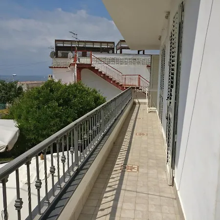 펜션 Casa Parco Le Cascine 프로치다